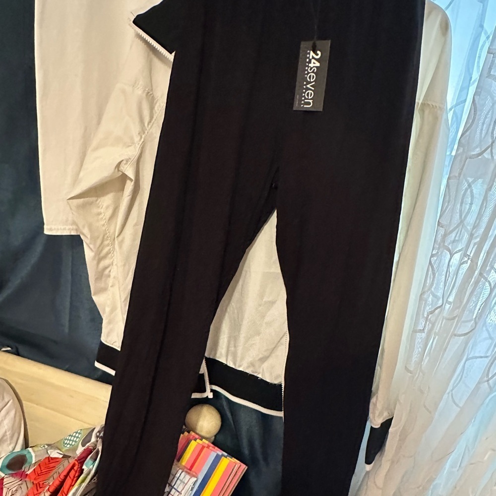 Seven7 Black Apparel straight leg lounge pants - Picture 2 of 5